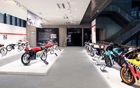 Riding + Park + Honda Collection Hall