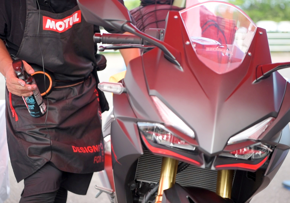 Motul Pit Stop