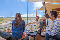 1 Corner Terrace Sky Deck/1 Corner Pair Seat