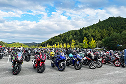 バイクでお越しの場合は駐車券が無料！