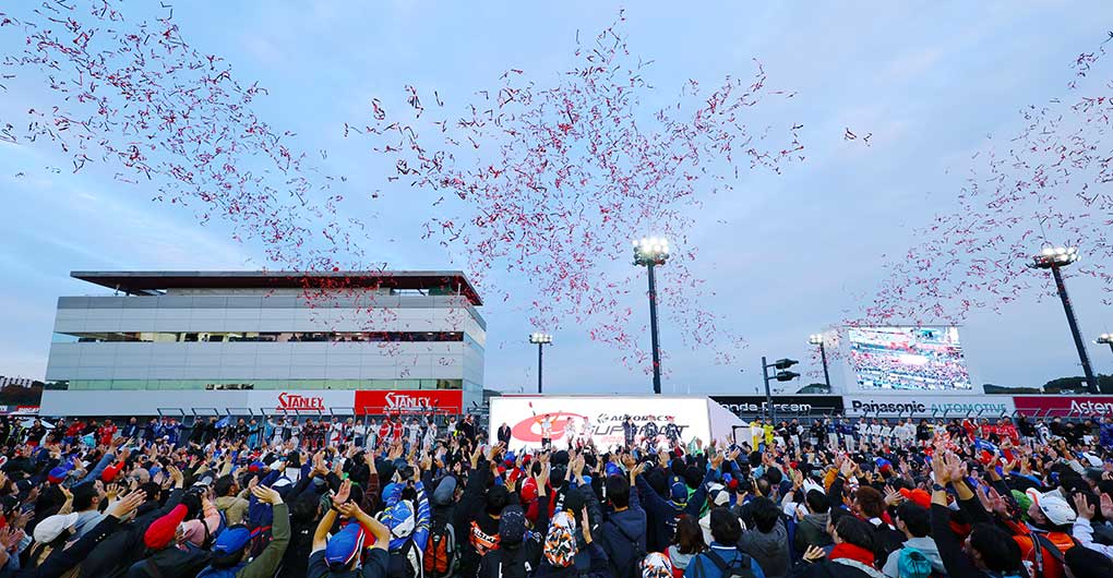 SUPER GT Hello Woods 高級露營
