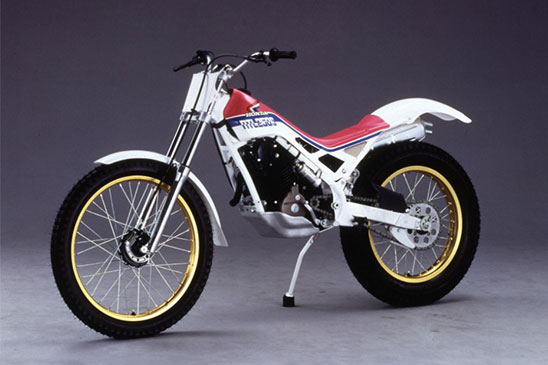 TLM260R(1990年)
