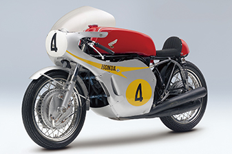 Honda RC181（1967年）500cc級別 麥克·海伍德 曼島TT賽事冠軍
