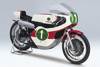 Yamaha RD05A（1968年）250cc級 菲爾·里德 獲得製造商／騎手冠軍