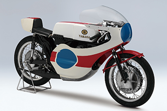 Yamaha TR-2（1969年）350cc級別 雅馬哈首款350cc市售公路賽車