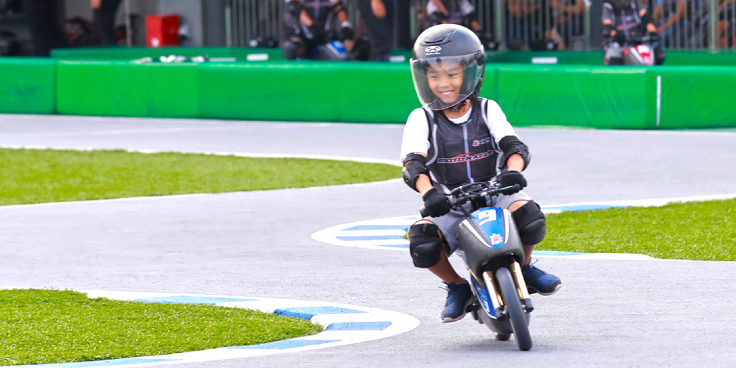 バイクのアトラクション